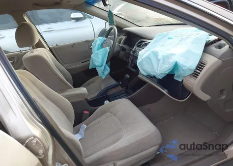 2000 Honda Accord 2.3 Lx из США, поврежденный, VIN JHMCG5645YC011827